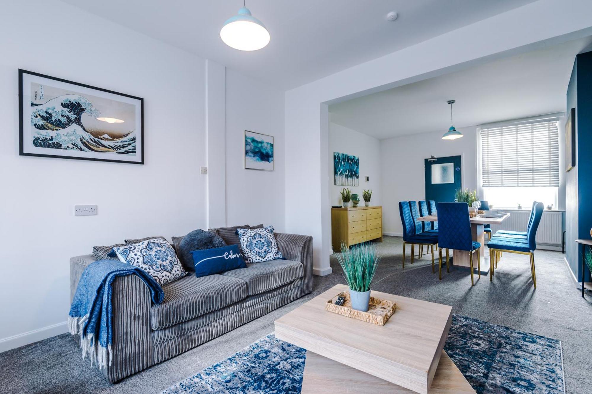 Large 7 Bedroom Town House In Chester City Centre 외부 사진