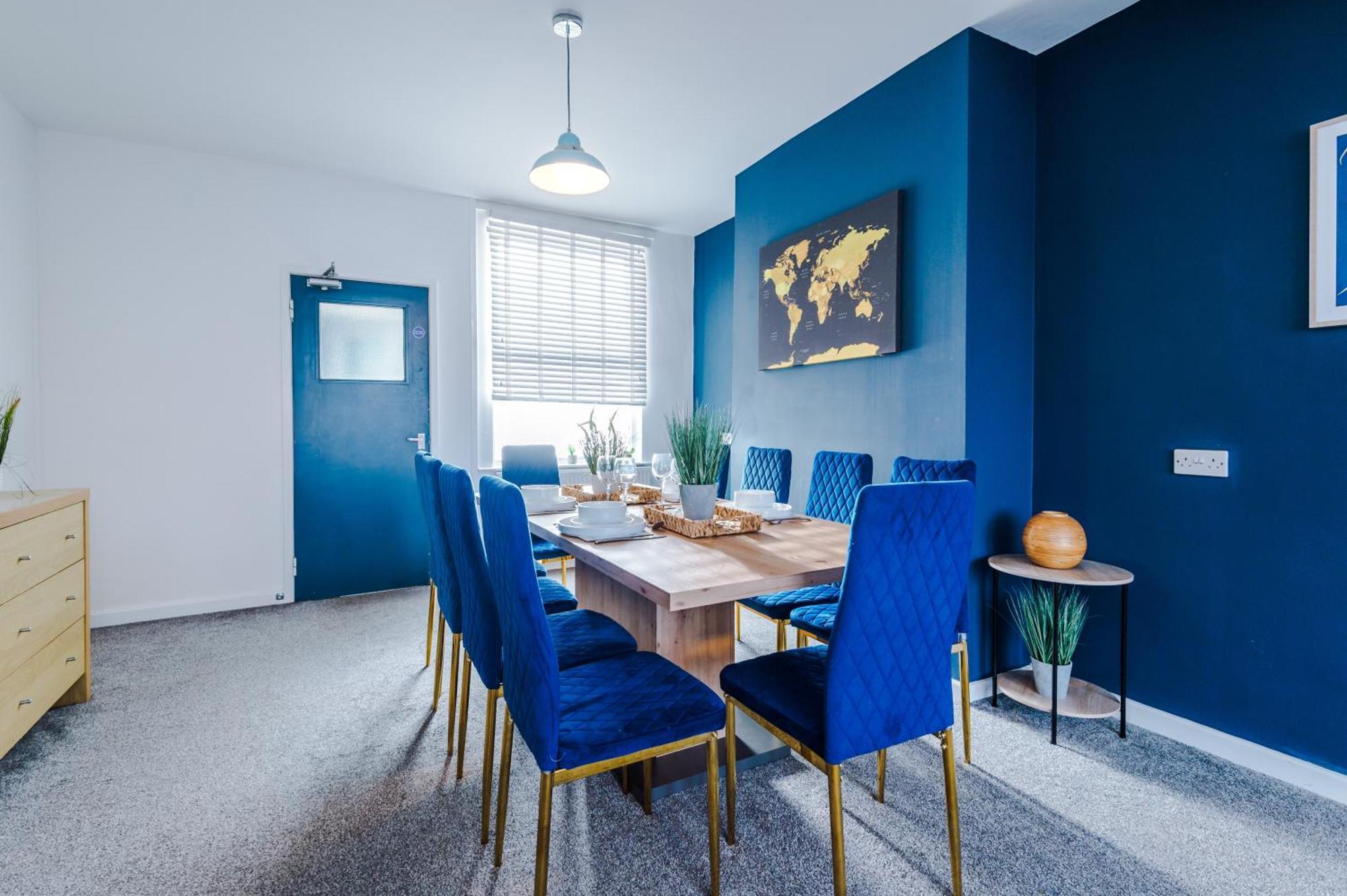 Large 7 Bedroom Town House In Chester City Centre 외부 사진